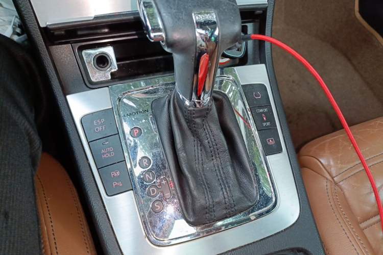 Used Volkswagen CC 2009 3.6FSI Comfort Edition Gear Lever