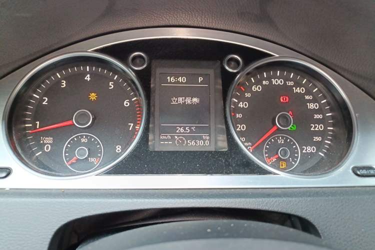 Used Volkswagen CC 2009 3.6FSI Comfort Edition Instrument Cluster
