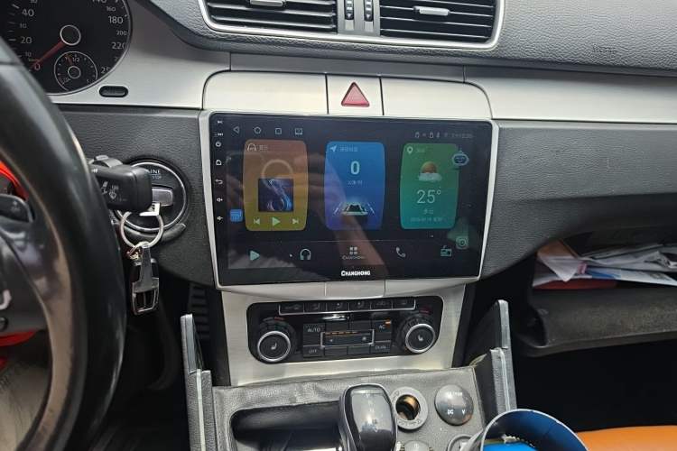 Used Volkswagen CC 2009 3.6 FSI Top-Trim Version Audio And AC Panel