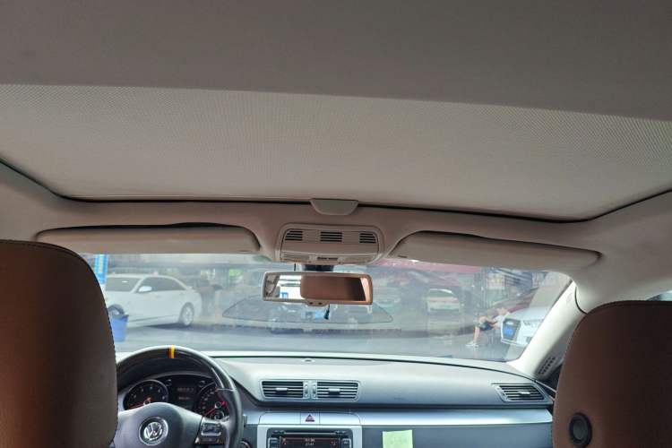 Used Volkswagen CC 2009 3.6 FSI Top-Trim Version Headliner