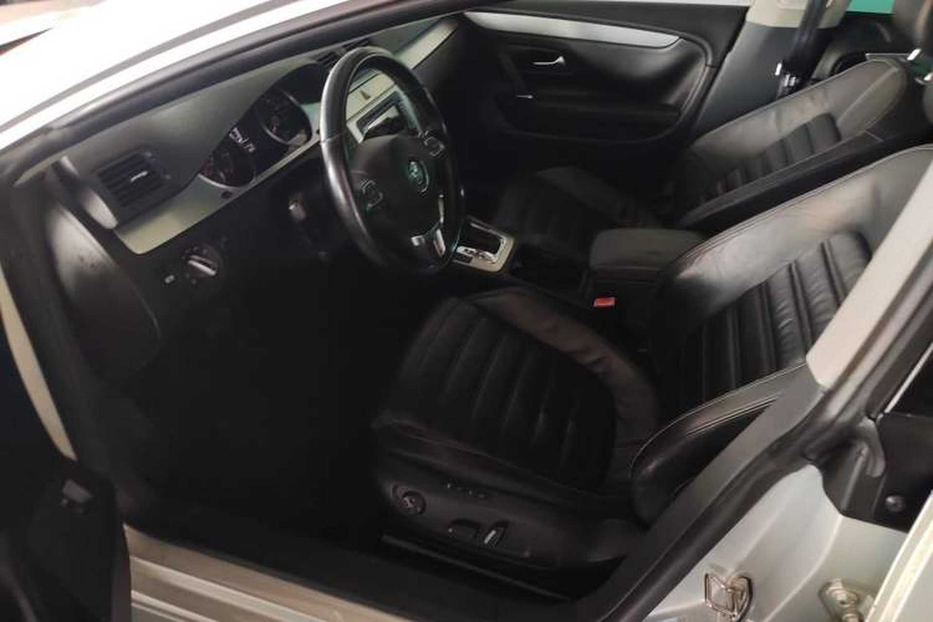 Used Volkswagen CC 2009 3.6 FSI Top-Trim Version Driver Seat