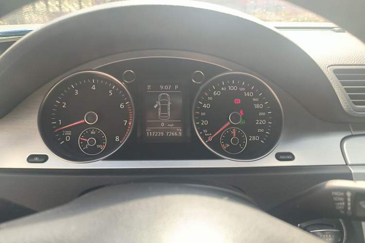 Used Volkswagen CC 2009 3.6FSI Comfort Edition Instrument Cluster