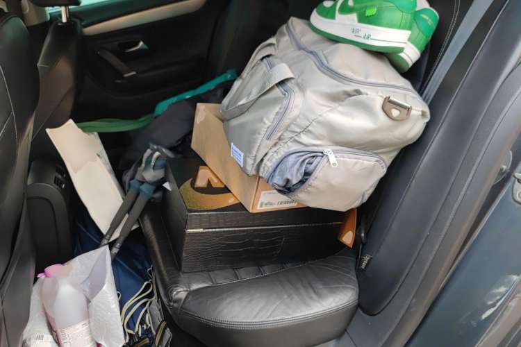 Used Volkswagen CC 2009 3.6 FSI Top-Trim Version Left Rear Seat