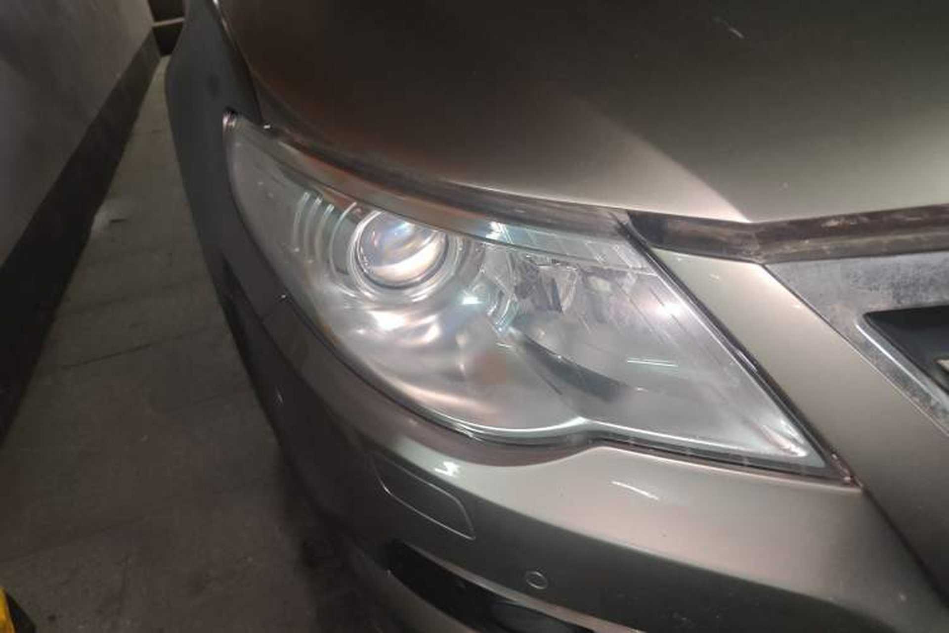 Used Volkswagen CC 2009 3.6FSI Comfort Edition Right Front Headlight
