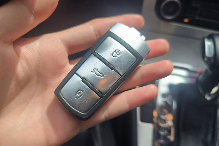 Used Volkswagen CC 2009 3.6FSI Comfort Edition Vehicle Key