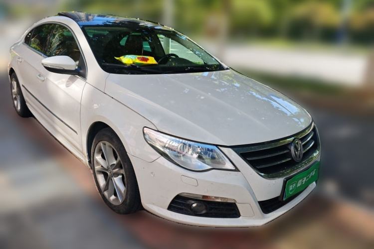 Used Volkswagen CC 2009 3.6 FSI Top-Trim Version Front Right 45 Deg