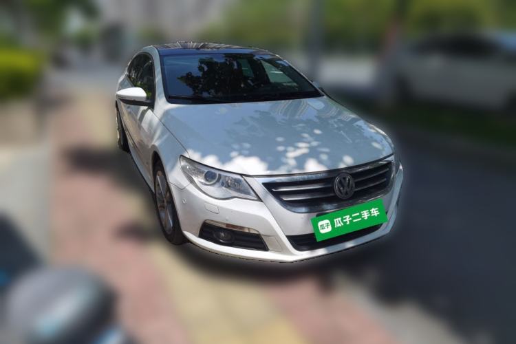 Used Volkswagen CC 2009 3.6 FSI Top-Trim Version Front Right 45 Deg