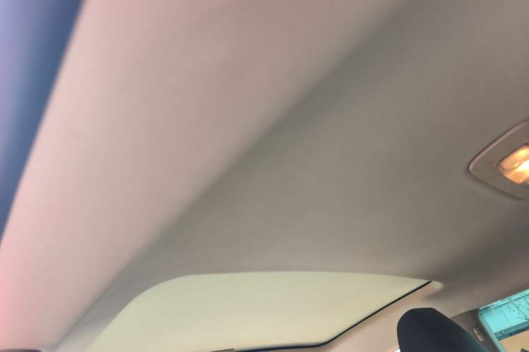 Used Volkswagen CC 2009 3.6 FSI Top-Trim Version Headliner