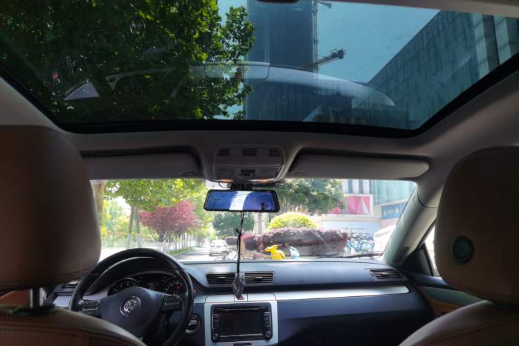 Used Volkswagen CC 2009 3.6 FSI Top-Trim Version Headliner