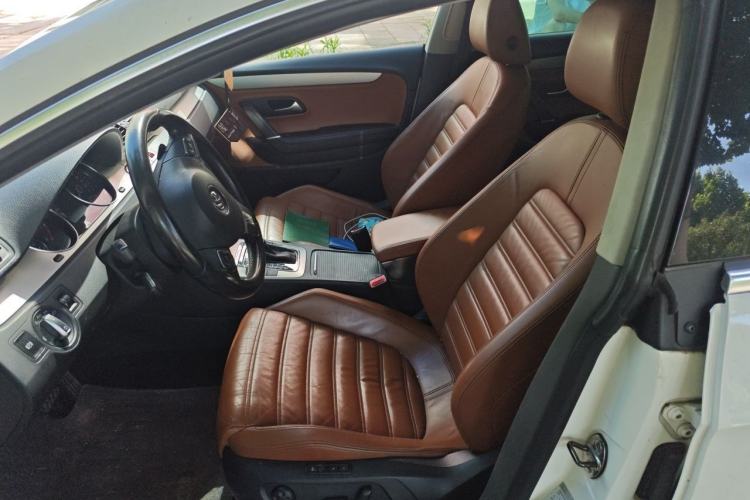 Used Volkswagen CC 2009 3.6 FSI Top-Trim Version Left Front Seat