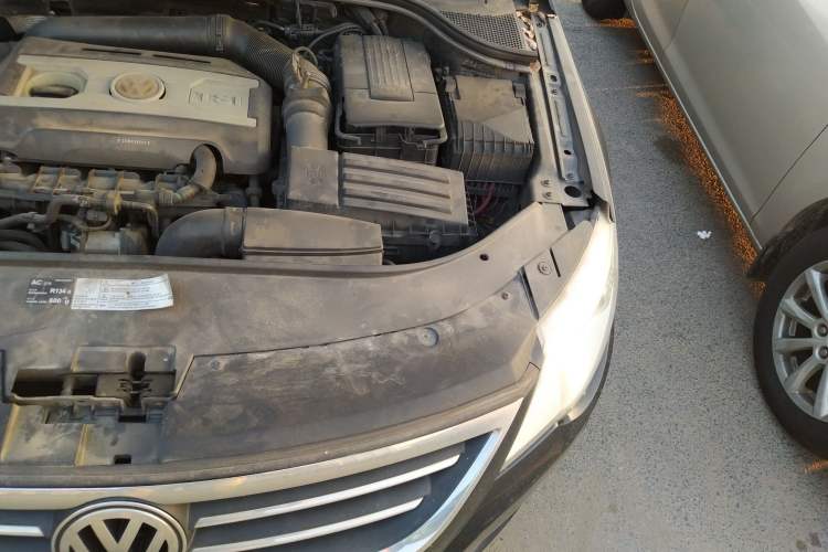 Used Volkswagen CC 2010 2.0 TSI Premium Edition Engine Bay Left