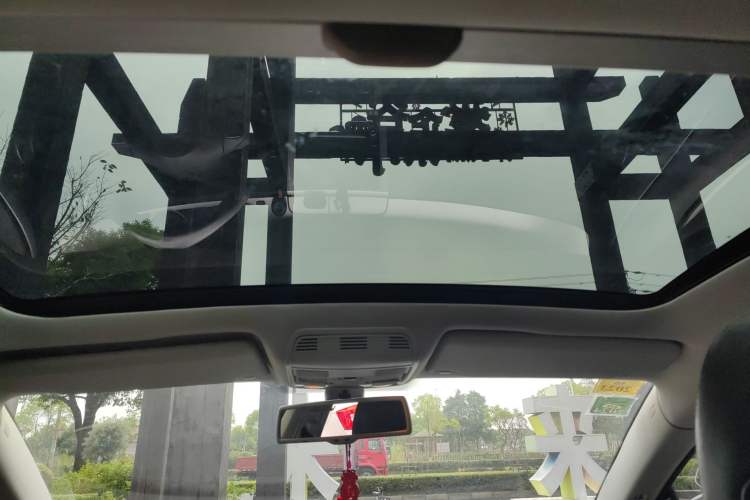 Used Volkswagen CC 2010 2.0 TSI Luxury Model Headliner