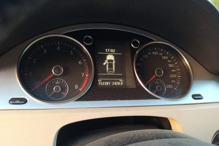 Used Volkswagen CC 2010 2.0 TSI Premium Edition Instrument Cluster