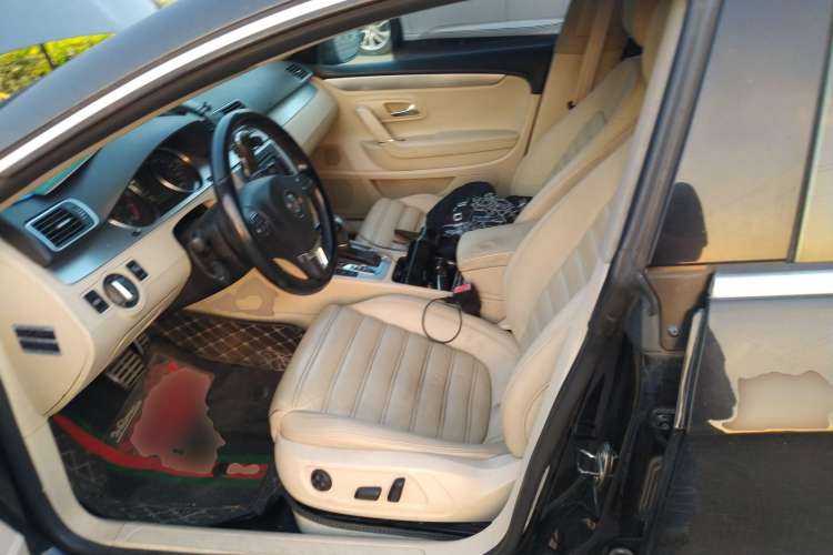 Used Volkswagen CC 2010 2.0 TSI Premium Edition Left Front Seat
