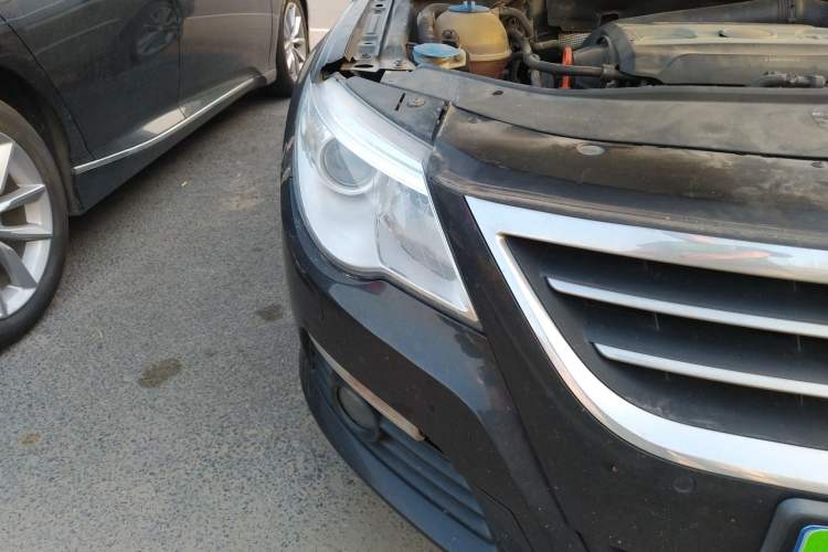 Used Volkswagen CC 2010 2.0 TSI Premium Edition Right Front Headlight
