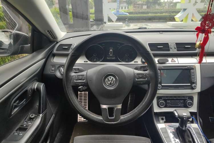 Used Volkswagen CC 2010 2.0 TSI Luxury Model Steering Wheel