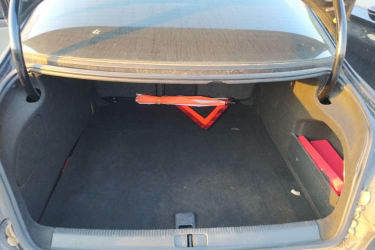 Used Volkswagen CC 2010 2.0 TSI Premium Edition Trunk