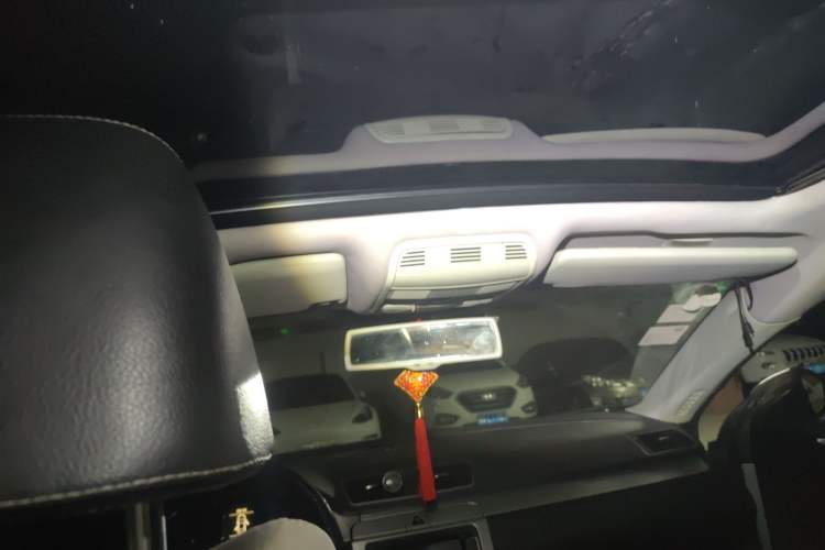 Used Volkswagen CC 2010 2.0 TSI Luxury Model Headliner