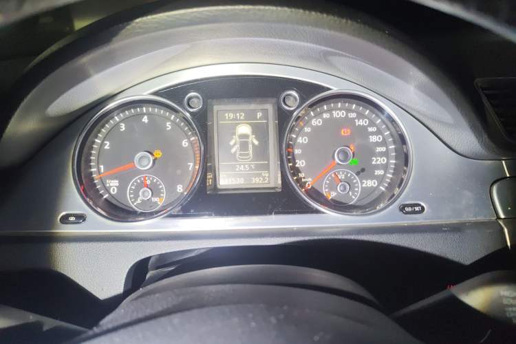 Used Volkswagen CC 2010 2.0 TSI Luxury Model Instrument Cluster