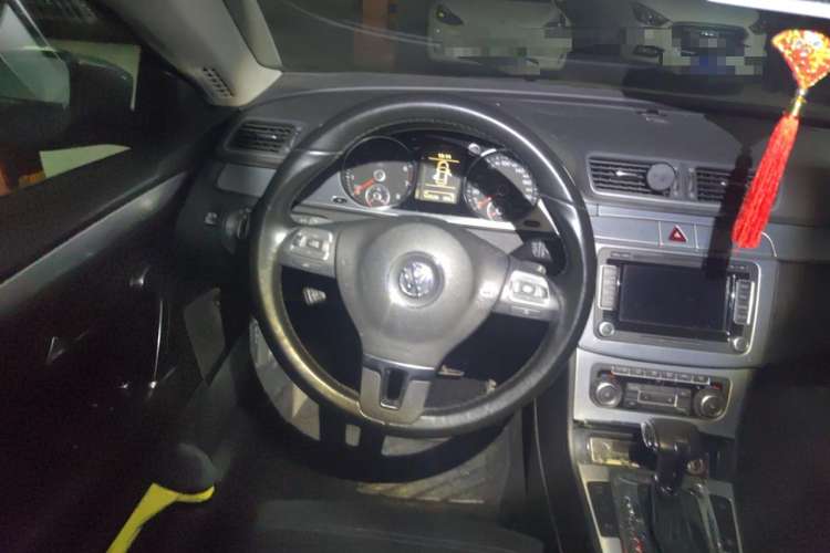 Used Volkswagen CC 2010 2.0 TSI Luxury Model Steering Wheel