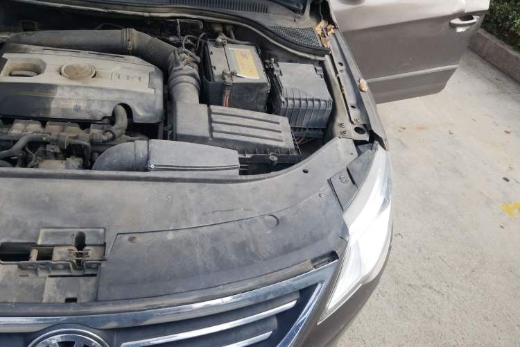 Used Volkswagen CC 2010 2.0 TSI Ultimate Edition Engine Bay Left