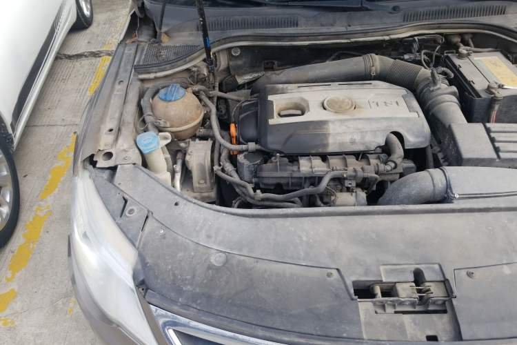 Used Volkswagen CC 2010 2.0 TSI Ultimate Edition Engine Bay Right