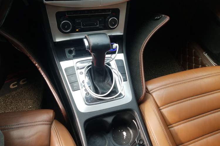 Used Volkswagen CC 2010 2.0 TSI Ultimate Edition Gear Lever