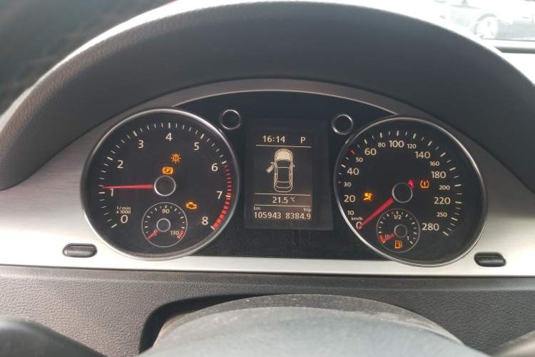 Used Volkswagen CC 2010 2.0 TSI Ultimate Edition Instrument Cluster