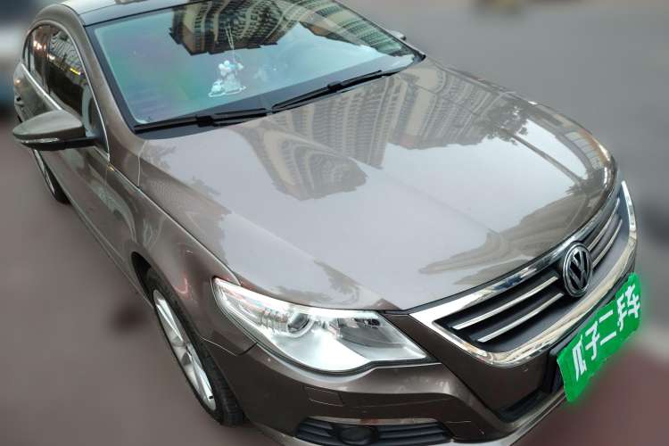 Used Volkswagen CC 2010 2.0 TSI Luxury Model Front Right 45 Deg
