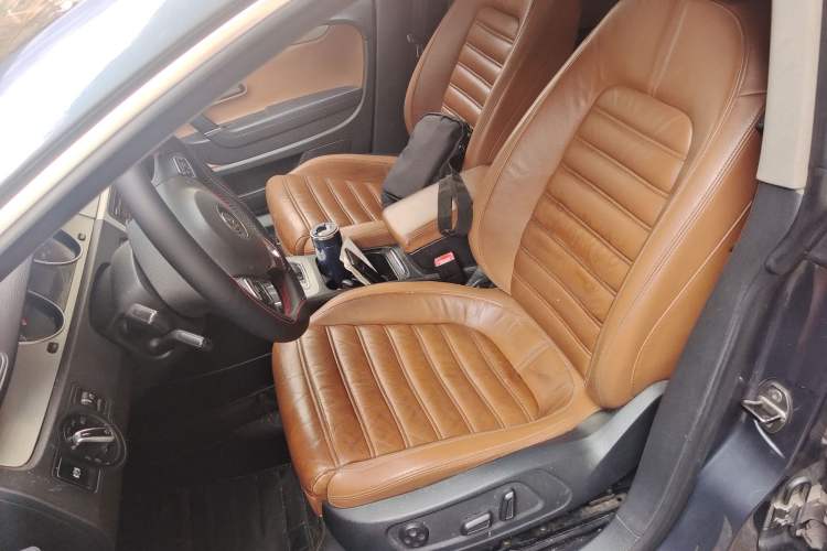 Used Volkswagen CC 2010 2.0 TSI Luxury Model Left Front Seat