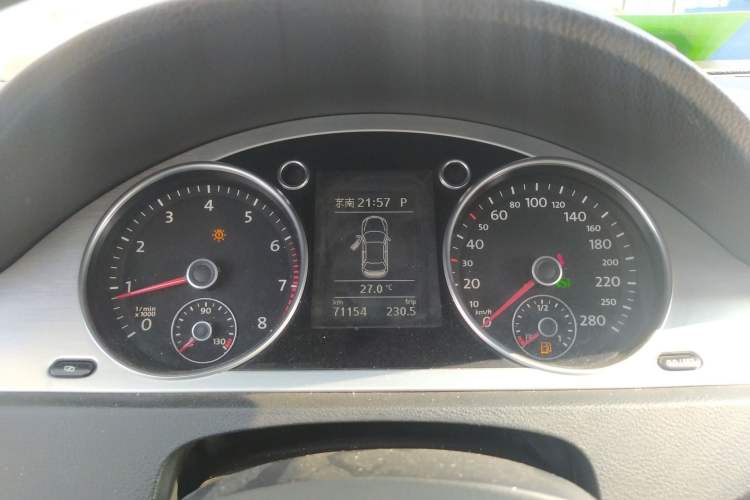 Used Volkswagen CC 2010 2.0 TSI Ultimate Edition Instrument Cluster