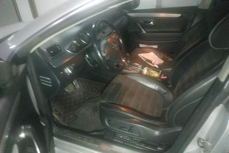 Used Volkswagen CC 2010 2.0 TSI Luxury Model Left Front Seat