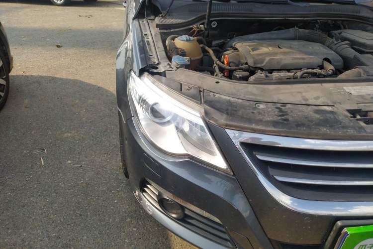 Used Volkswagen CC 2010 2.0 TSI Ultimate Edition Right Front Headlight