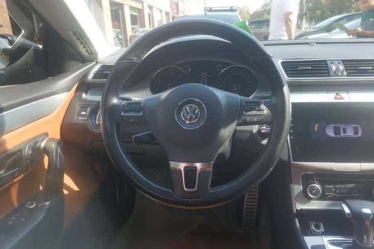 Used Volkswagen CC 2010 2.0 TSI Luxury Model Steering Wheel