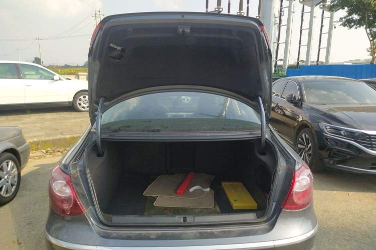 Used Volkswagen CC 2010 2.0 TSI Ultimate Edition Trunk