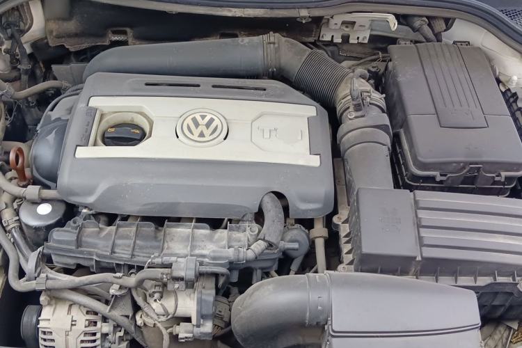 Used Volkswagen CC 2010 2.0 TSI Fashion Edition Engine Bay