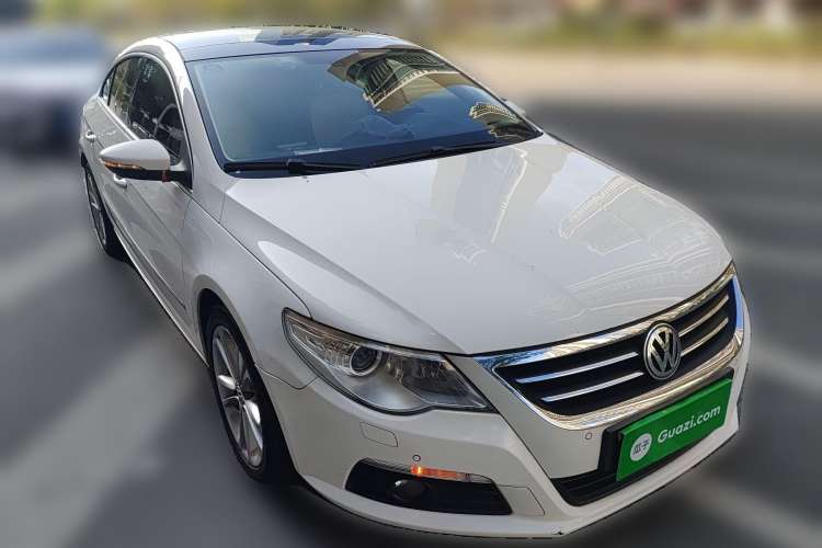 Used Volkswagen CC 2010 2.0 TSI Fashion Edition Front Right 45 Deg
