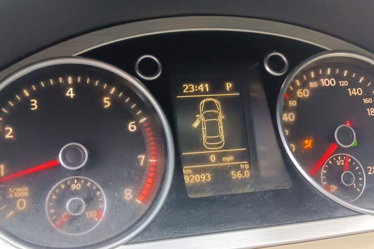Used Volkswagen CC 2010 2.0 TSI Fashion Edition Instrument Cluster