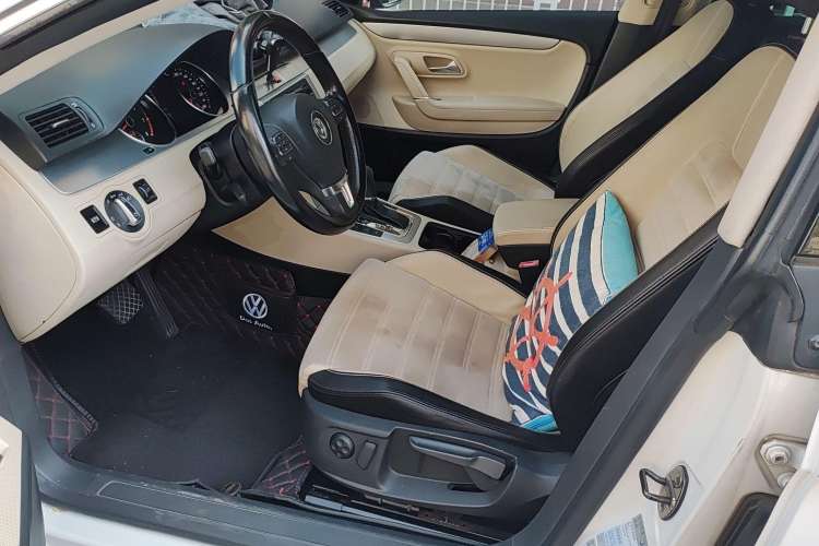 Used Volkswagen CC 2010 2.0 TSI Fashion Edition Left Front Seat