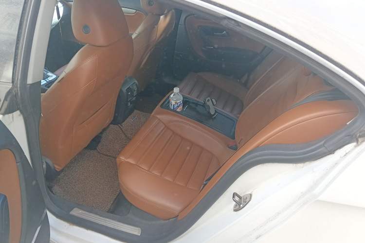 Used Volkswagen CC 2010 2.0 TSI Ultimate Edition Left Rear Seat