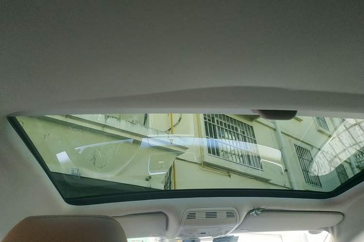 Used Volkswagen CC 2011 1.8TSI Luxury Model Headliner