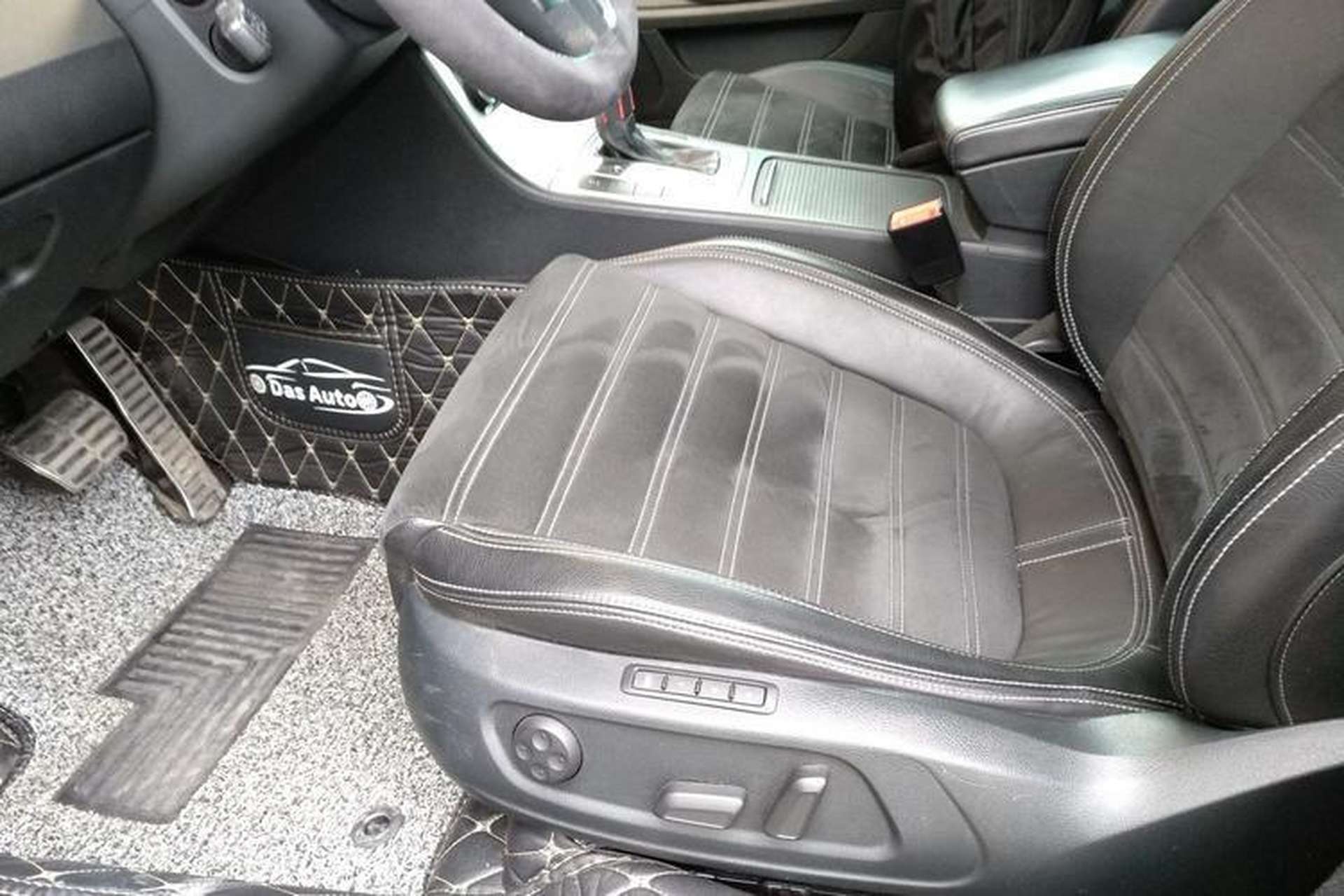 Used Volkswagen CC 2011 2.0 TSI Luxury Edition Left Front Seat