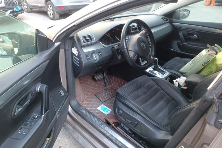 Used Volkswagen CC 2011 2.0 TSI Ultimate Edition Driver Seat