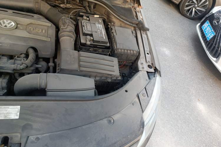 Used Volkswagen CC 2011 2.0 TSI Ultimate Edition Engine Bay Left