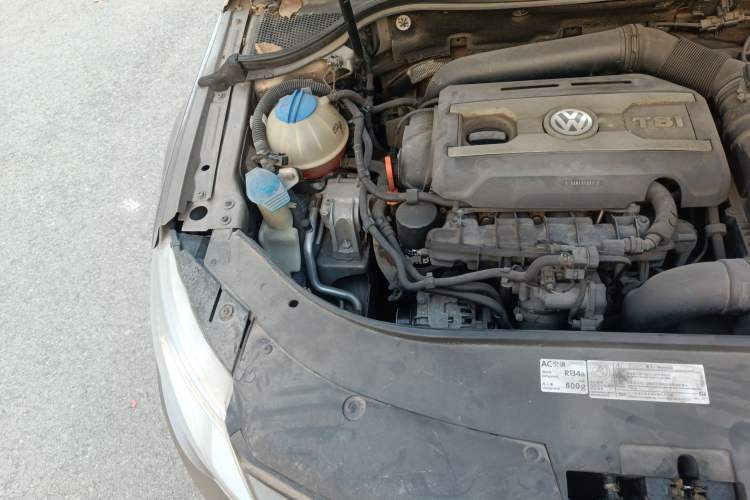 Used Volkswagen CC 2011 2.0 TSI Ultimate Edition Engine Bay Right