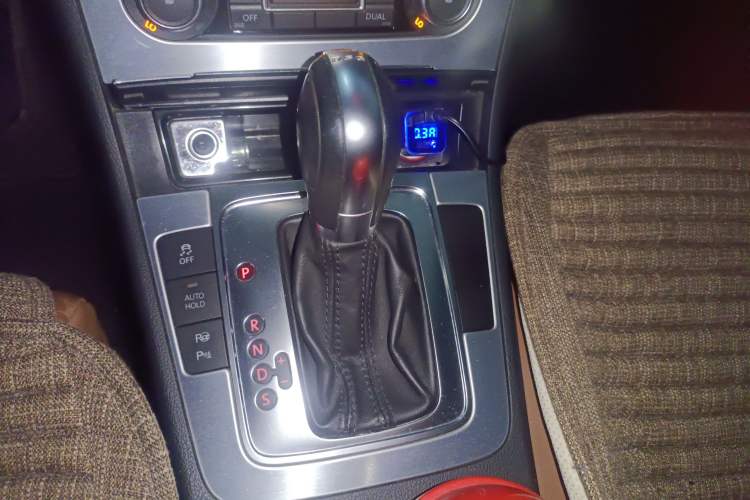 Used Volkswagen CC 2011 2.0 TSI Ultimate Edition Gear Lever