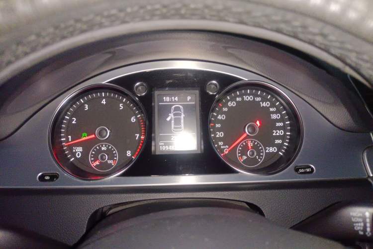 Used Volkswagen CC 2011 2.0 TSI Ultimate Edition Instrument Cluster