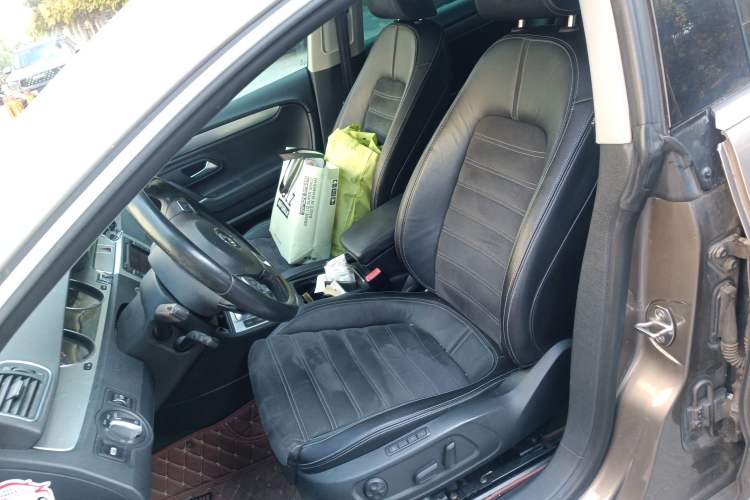 Used Volkswagen CC 2011 2.0 TSI Ultimate Edition Left Front Seat