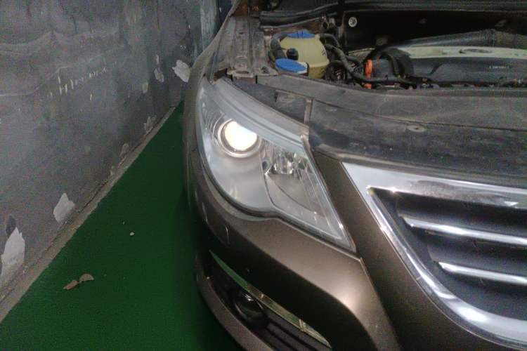 Used Volkswagen CC 2011 2.0 TSI Ultimate Edition Right Front Headlight