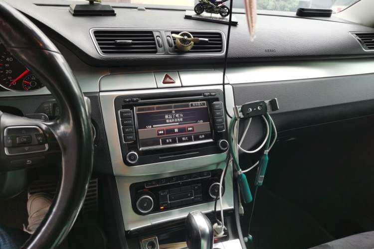 Used Volkswagen CC 2011 1.8TSI Luxury Model Audio And AC Panel